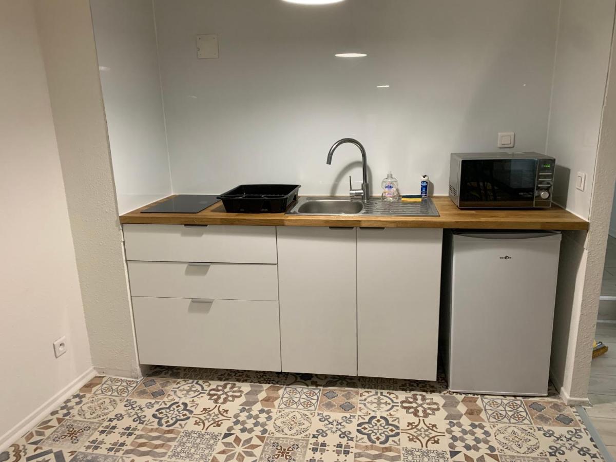 Appartement 2Eme Etage 42M2 Hyper Centre Ville / Parking Gratuit Riom Zewnętrze zdjęcie